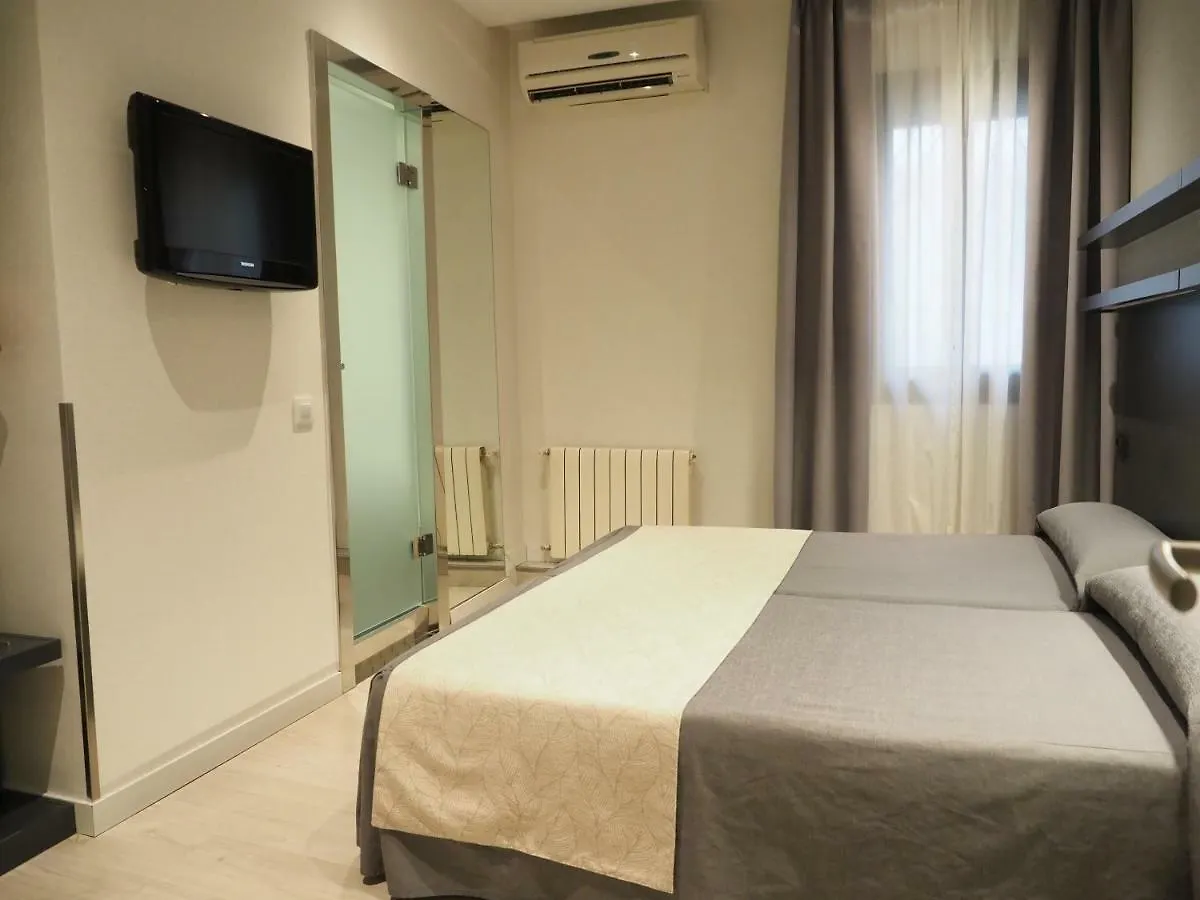 Hostal Benidorm Barcelona 2*,  Spain