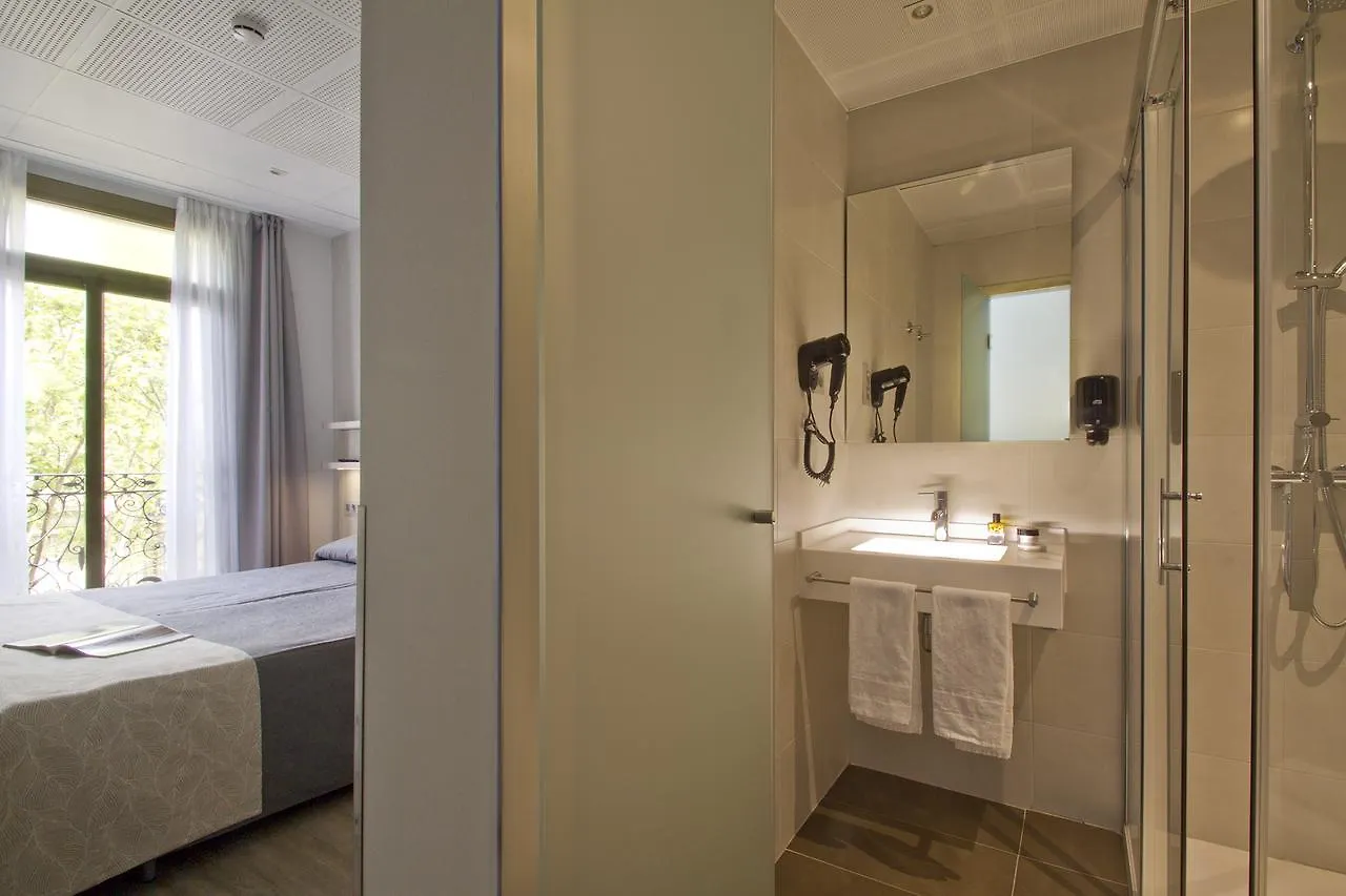 Hostal Benidorm Barcelona Guest house