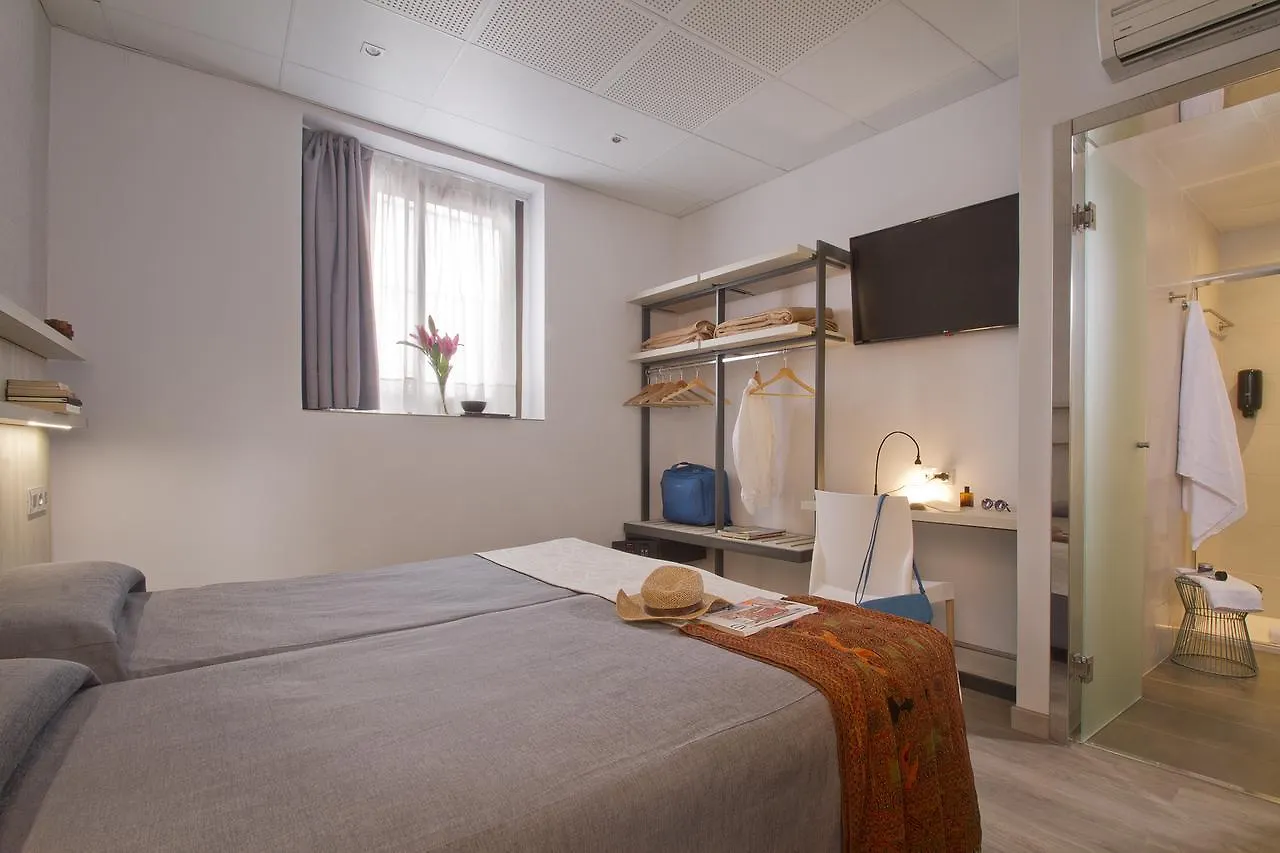 Guest house Hostal Benidorm Barcelona