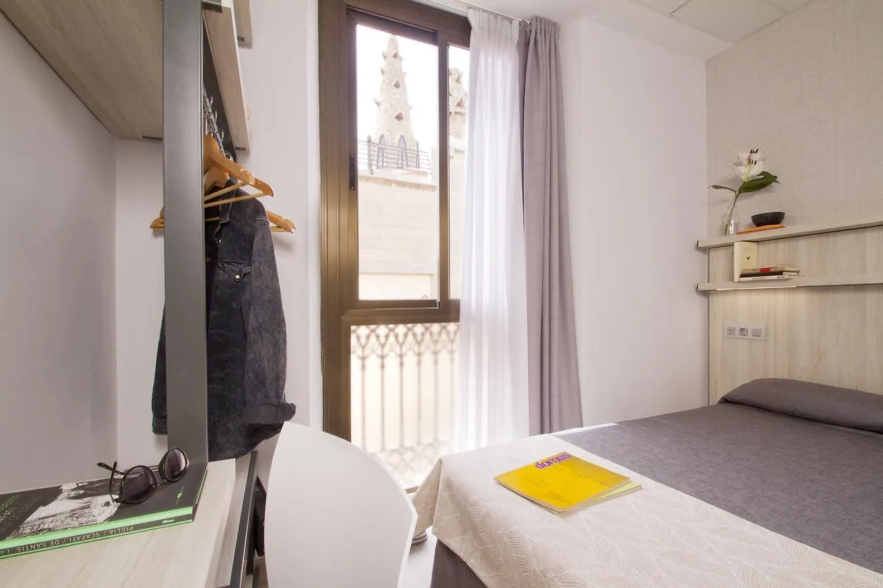 Hostal Benidorm Barcelona 2*,  Spain
