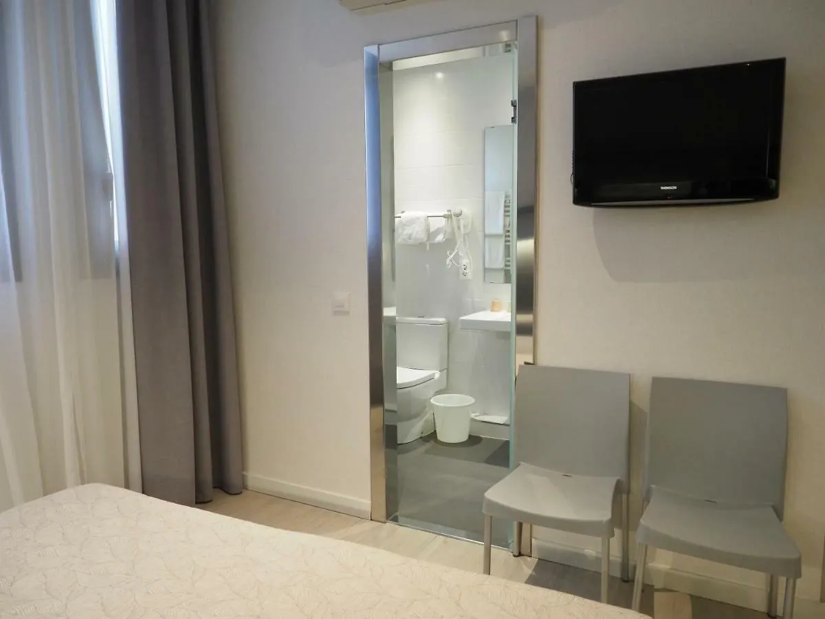 Guest house Hostal Benidorm Barcelona